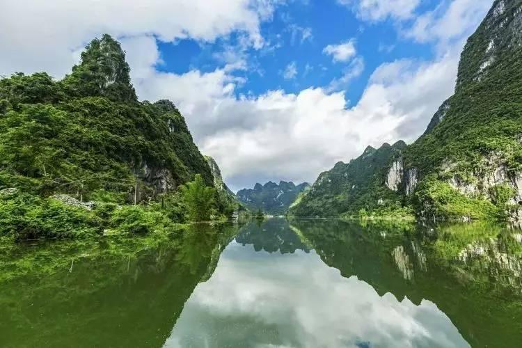 CNC雕刻机加装60000转高速主轴完成高速切割